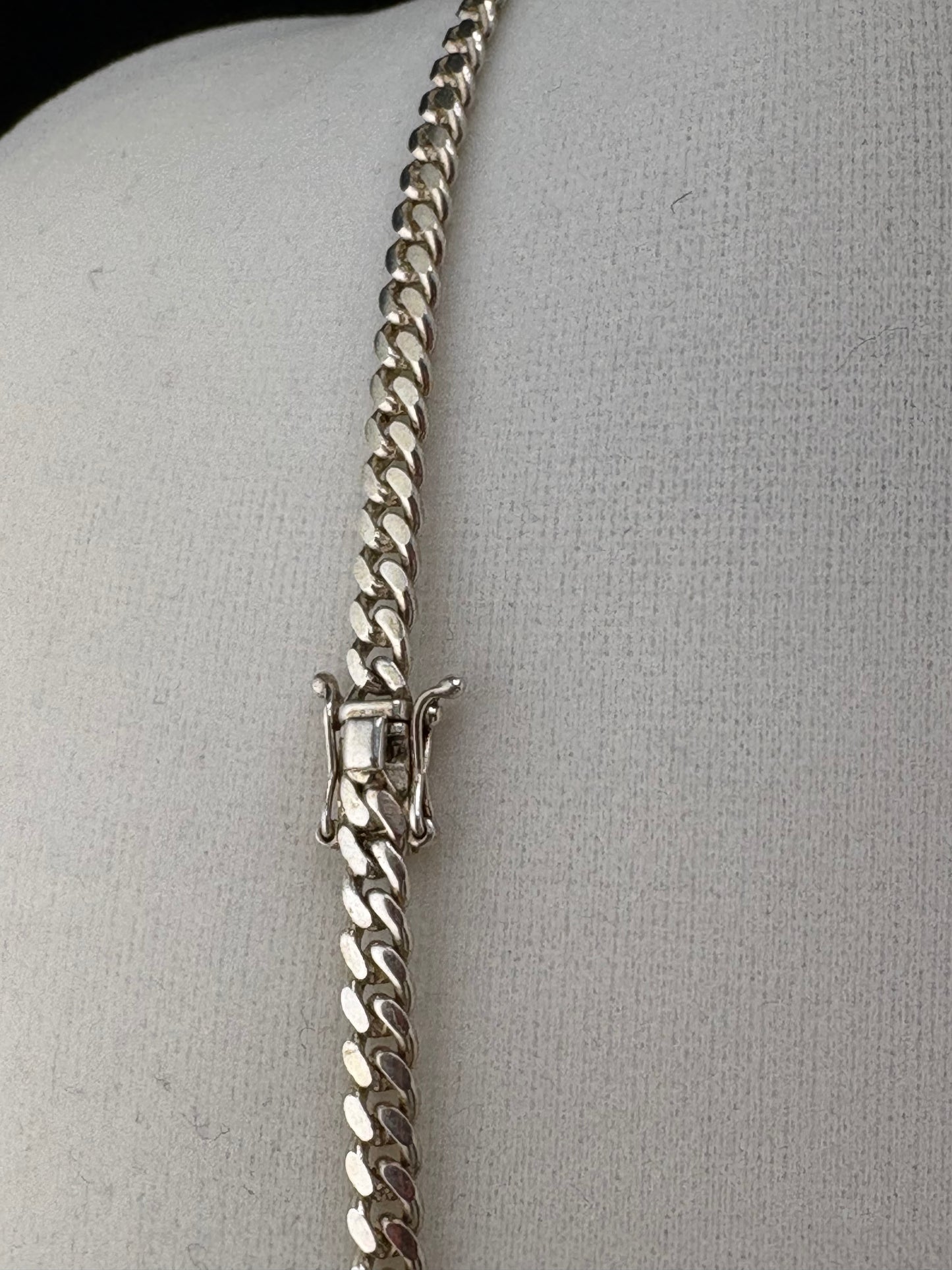 .925 Sterling Silver Cuban Link Necklace – 27.43g - 4.26mm / 24"