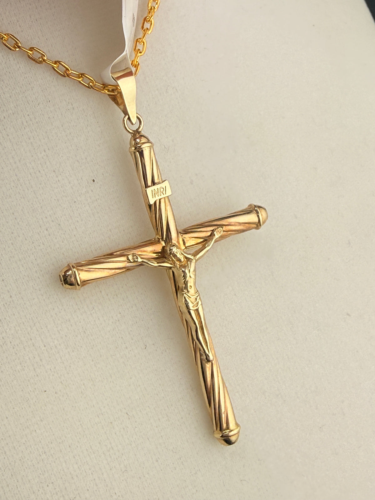 14K Gold Jesus on the Cross Pendant – Solid Gold Crucifix Pendant (4.09g) | Wholesale Jewelry Price