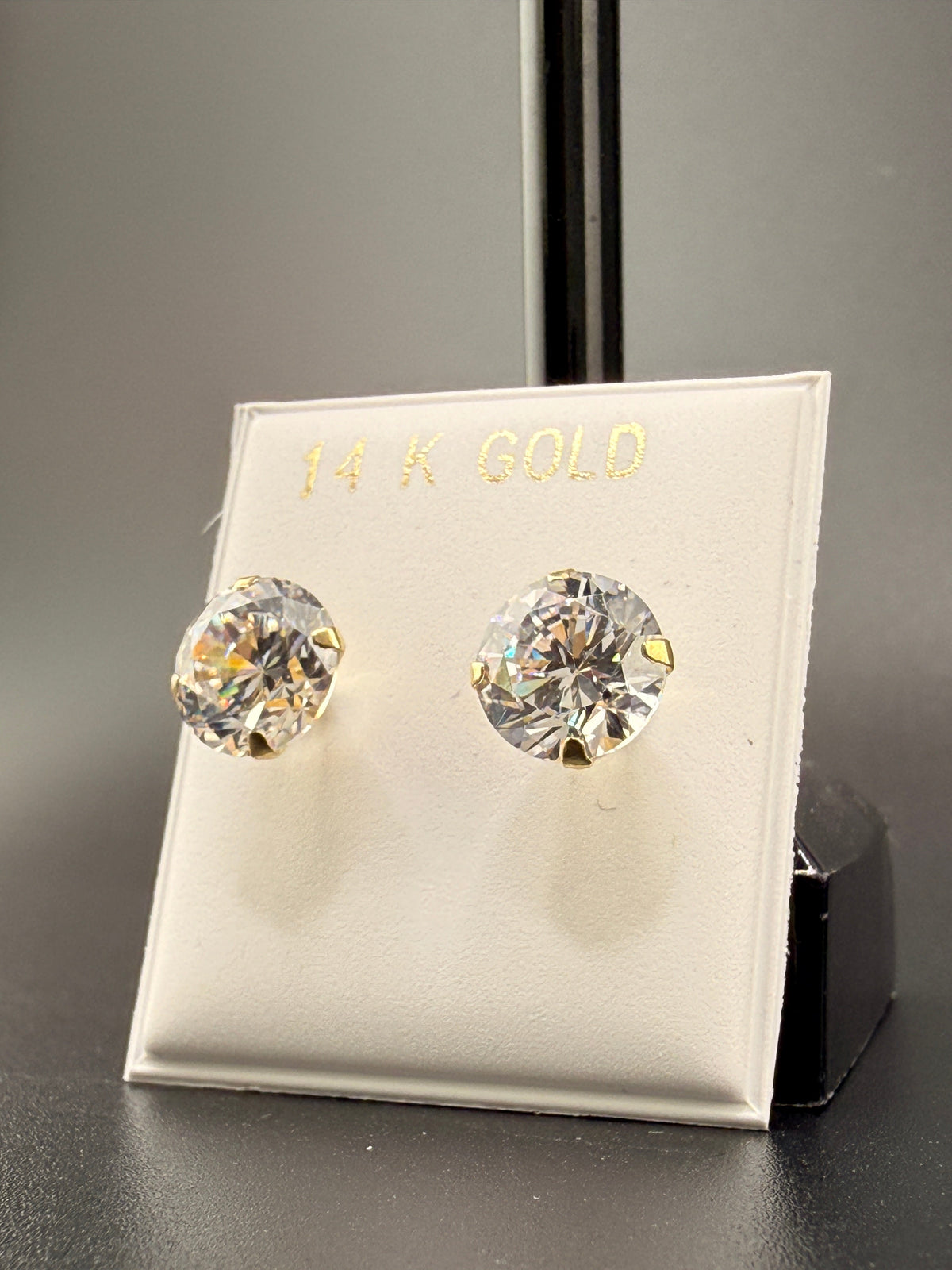 14K Gold 3 CT CZ Diamond Stud Earrings detail view