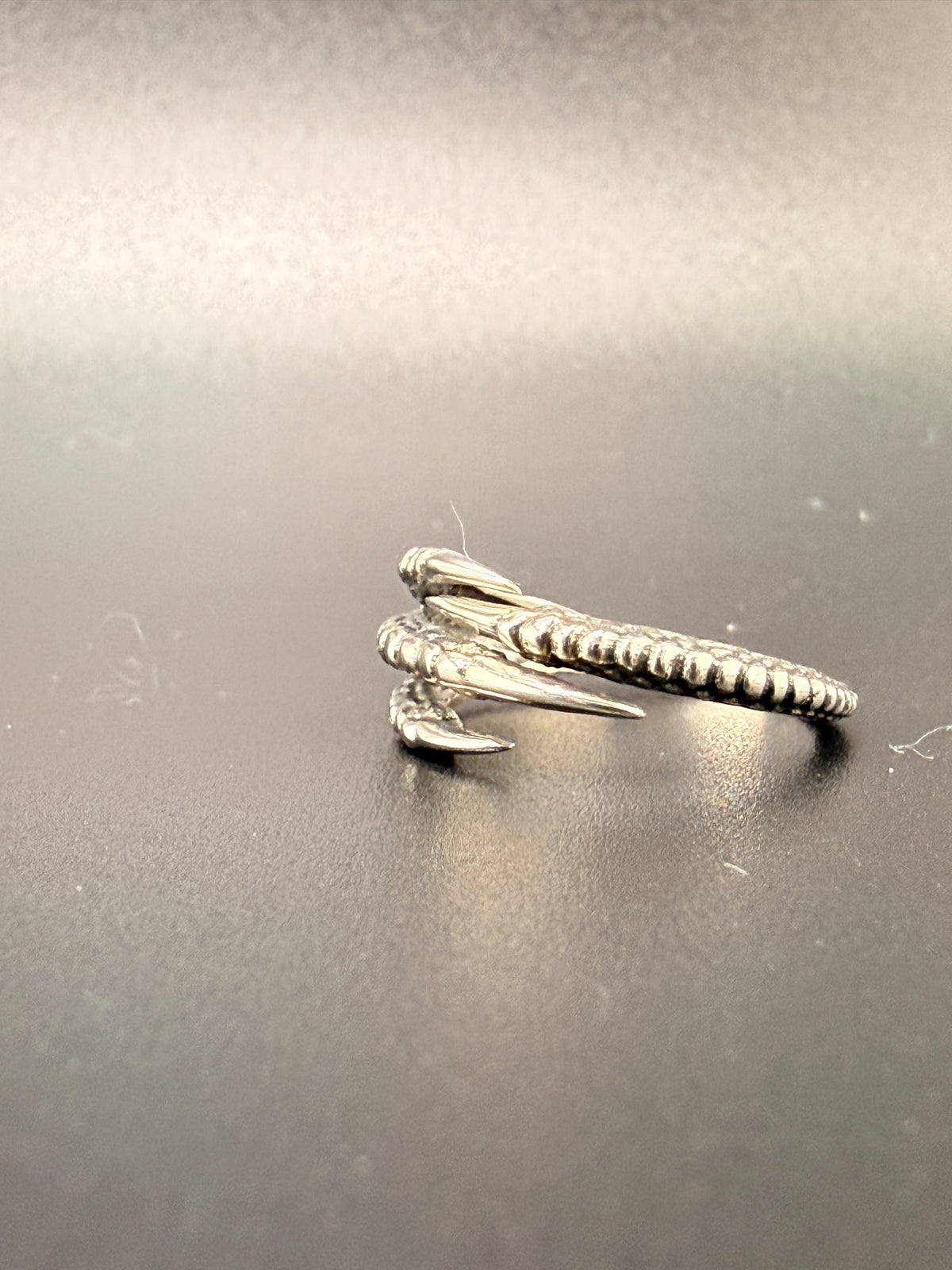 925 Sterling Silver Dragon Claw Ring – 2.5 Grams - 6.5