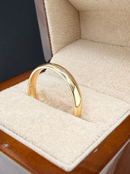 14K Solid Gold Men’s Wedding Band – 4mm Classic Plain Gold Ring (Size 11, 5.67g)