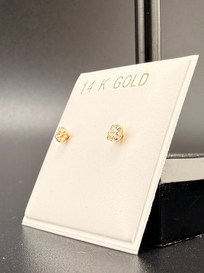 14K Gold 0.10 CT CZ Diamond Stud Earrings