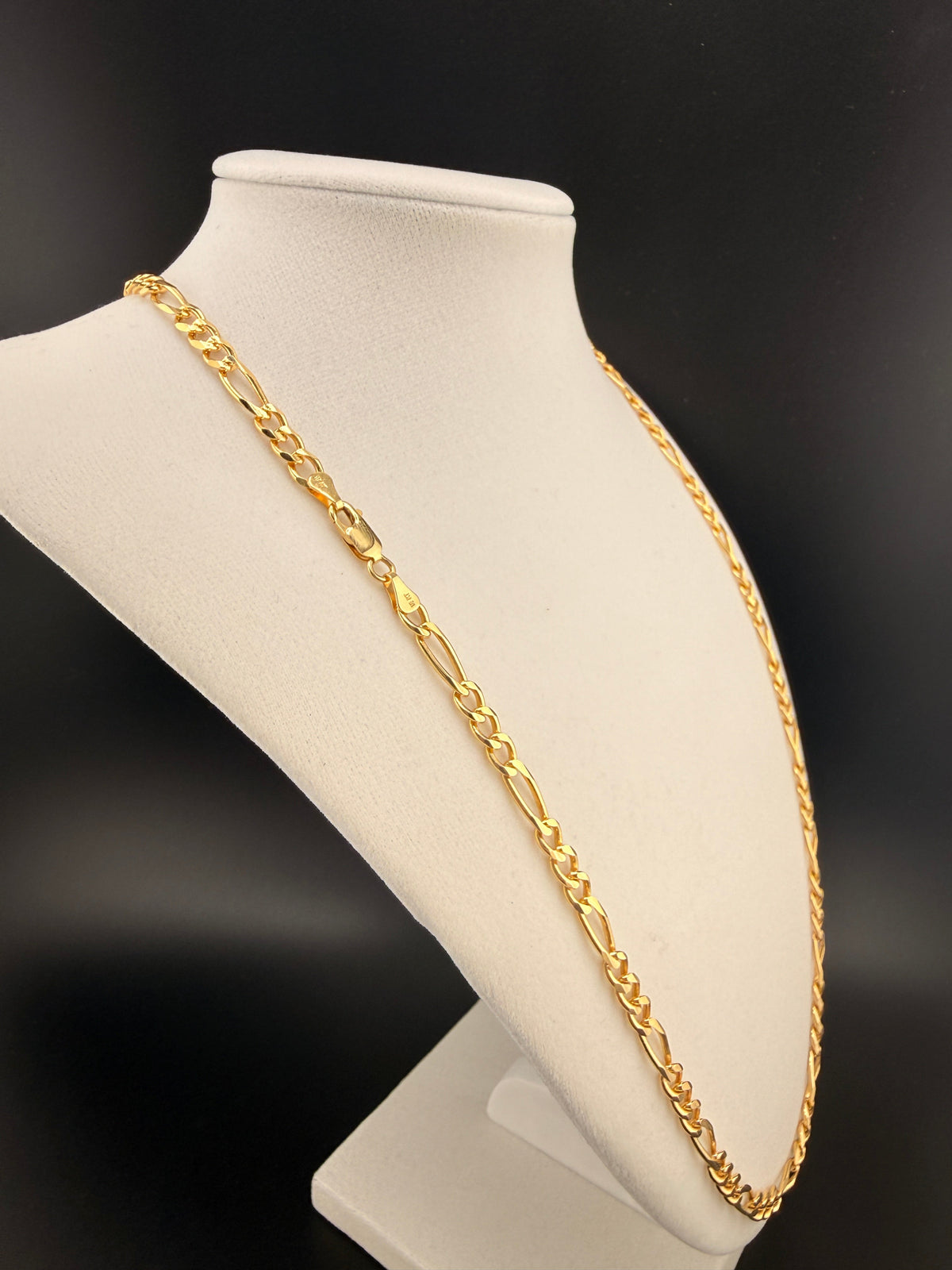 10K Solid Gold /  Figaro Chain Necklace 5.2mm / 24 Inch detail view