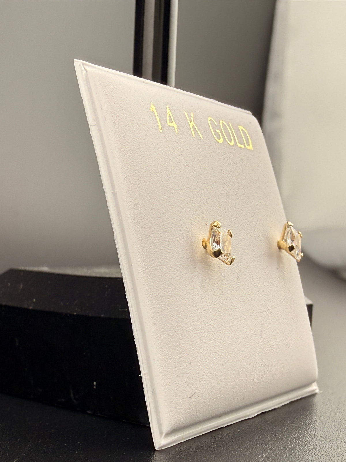 14K Gold 0.25 CT CZ Diamond Stud Earrings alternate product view