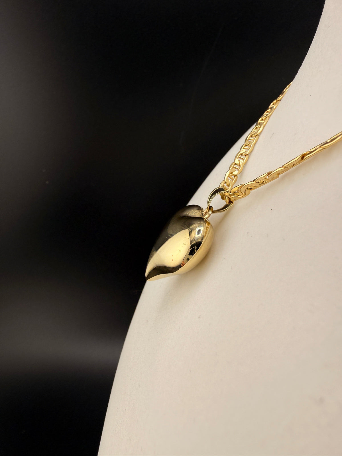 10K Solid Gold Heart Pendant – 3.7g Real Gold Love Pendant | Jewelry Connect Wholesale Price alternate product view