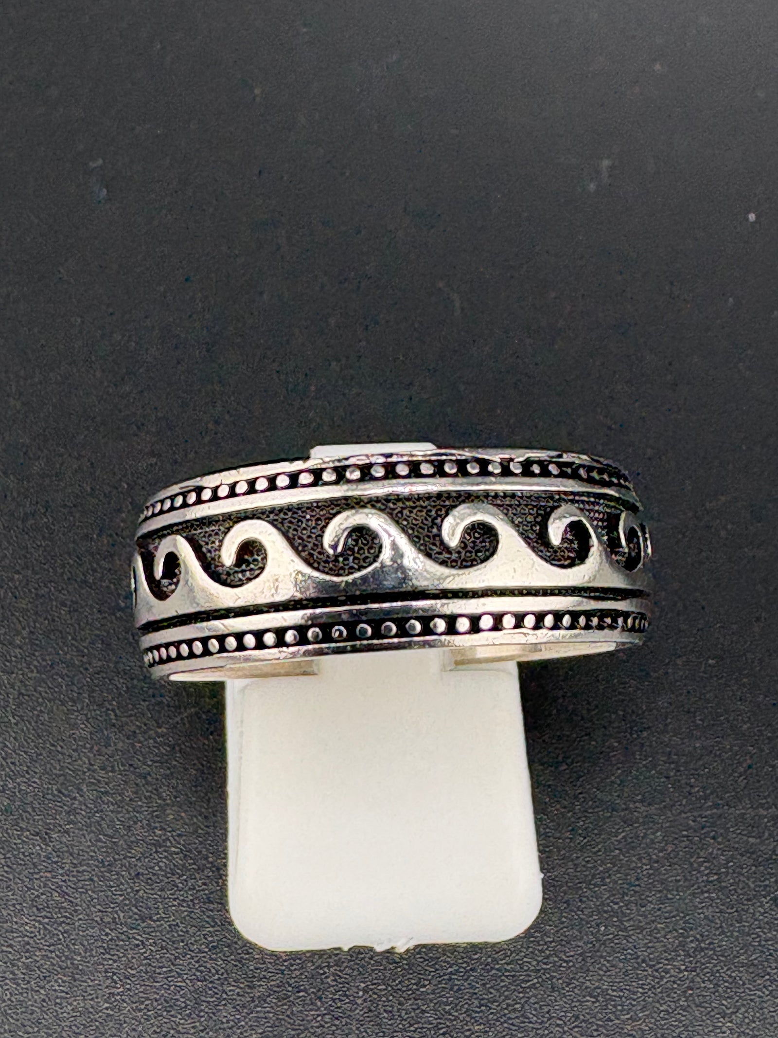 .925 Sterling Silver Tidal Wave Band – Size 11 – 7.1g alternate product view