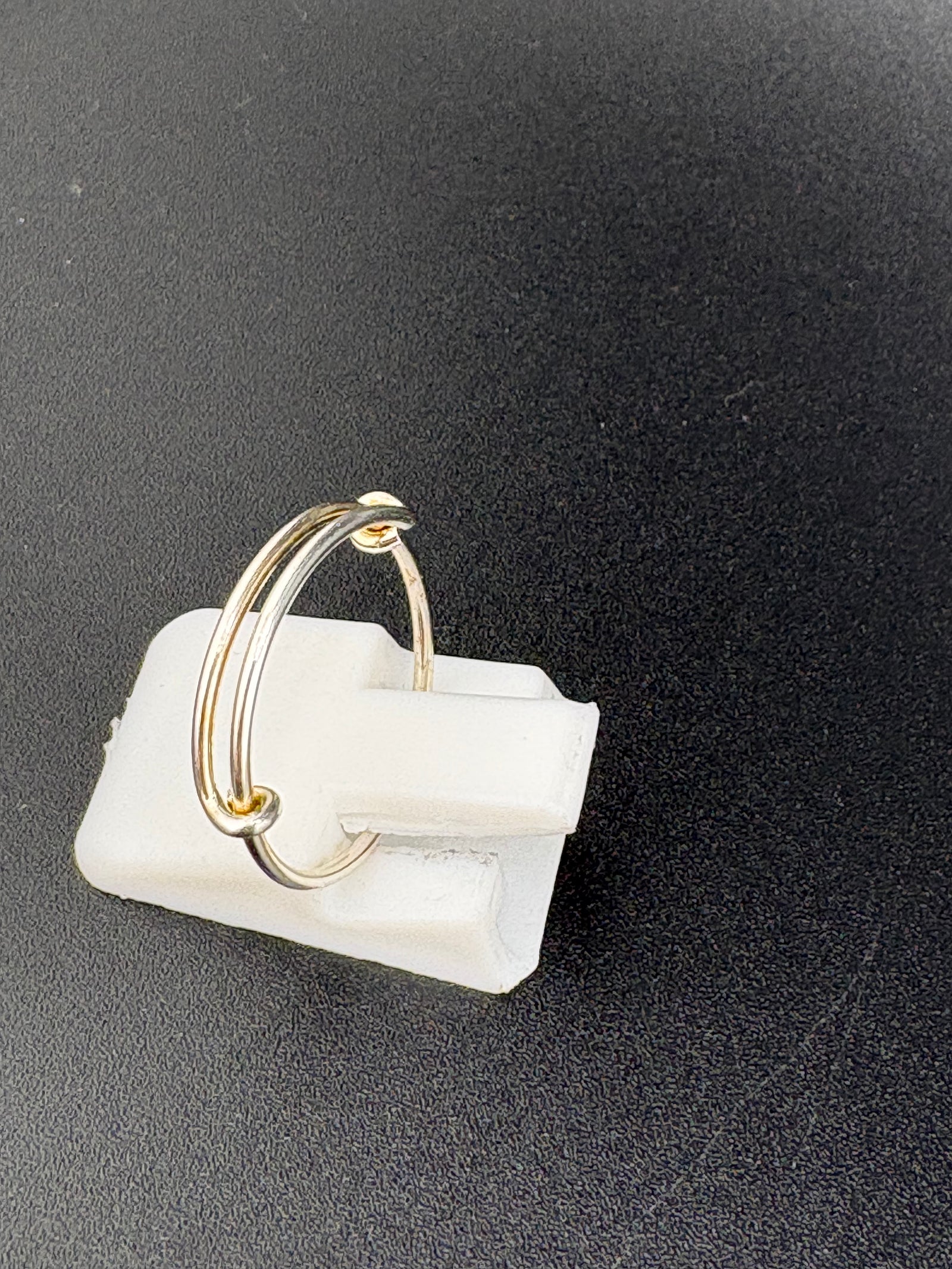 .925 Sterling Silver Adjustable Ring – 0.8g detail view