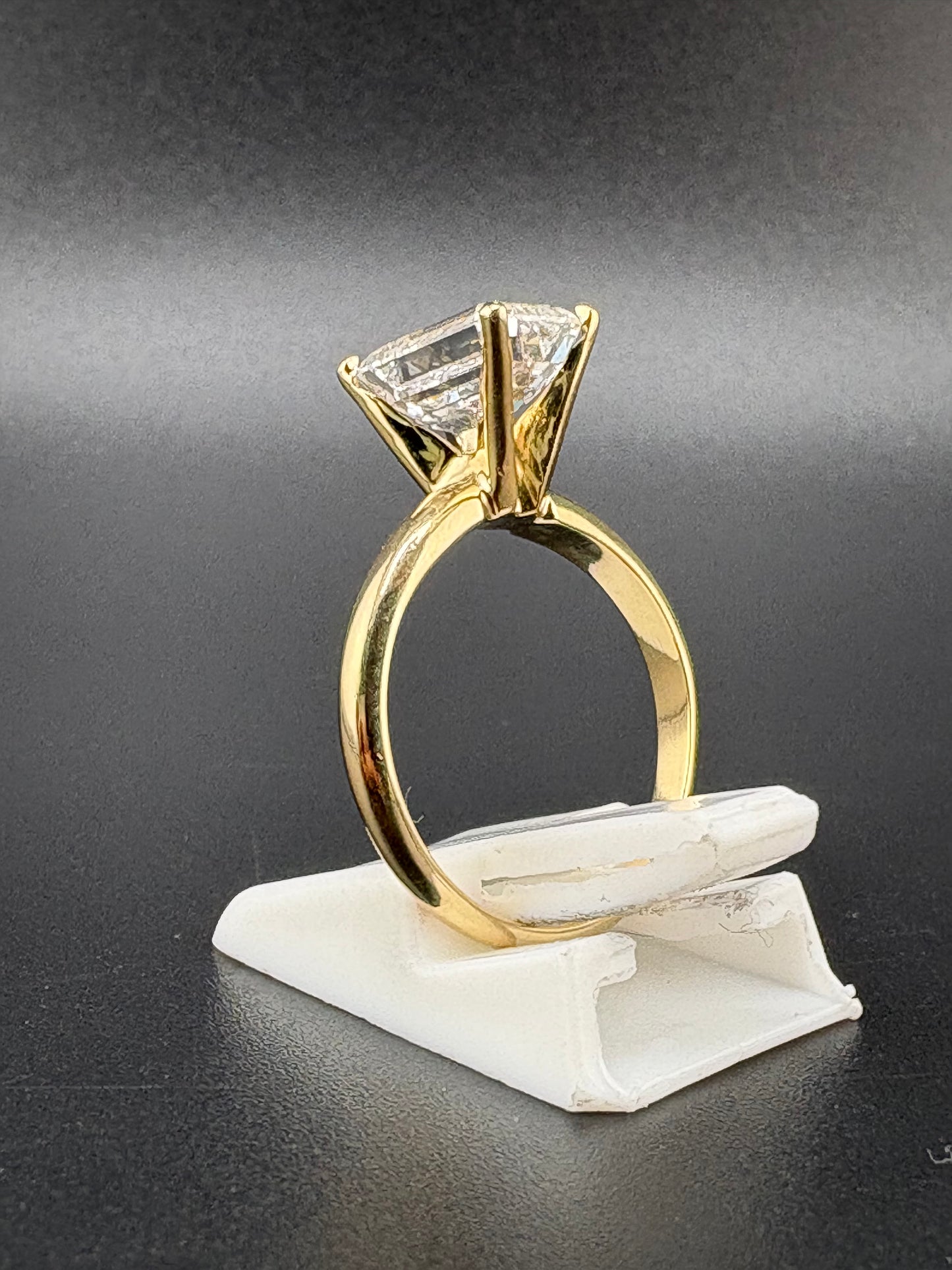 14K Solid Gold 2.04 CTW Emerald Cut Ring – Size 5.75