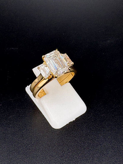 14K Solid Gold 2.04 CTW Emerald Cut Bridal Set – Size 5.75