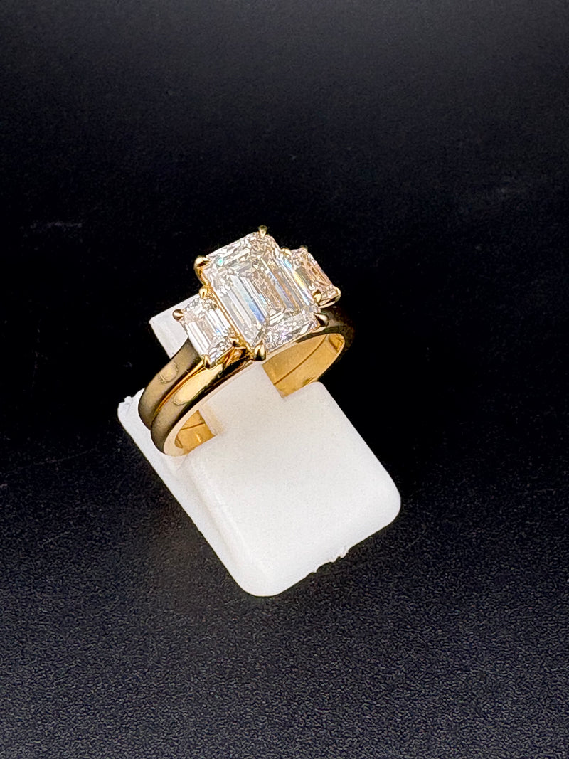 14K Solid Gold 2.04 CTW Emerald Cut Bridal Set – Size 5.75