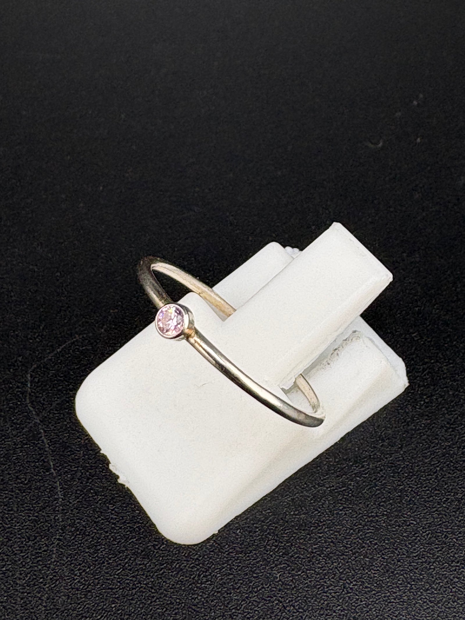 .925 Sterling Silver Light Pink CZ Ring – 0.5g detail view