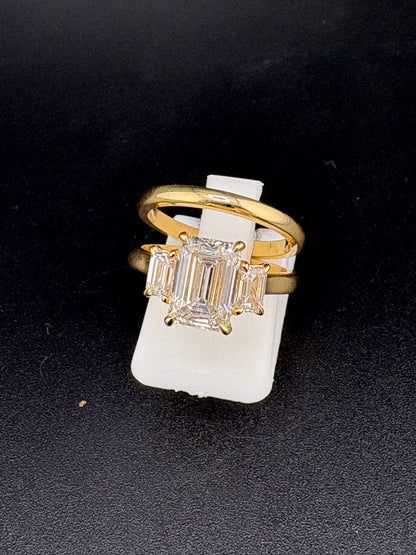 14K Solid Gold 2.04 CTW Emerald Cut Bridal Set – Size 5.75