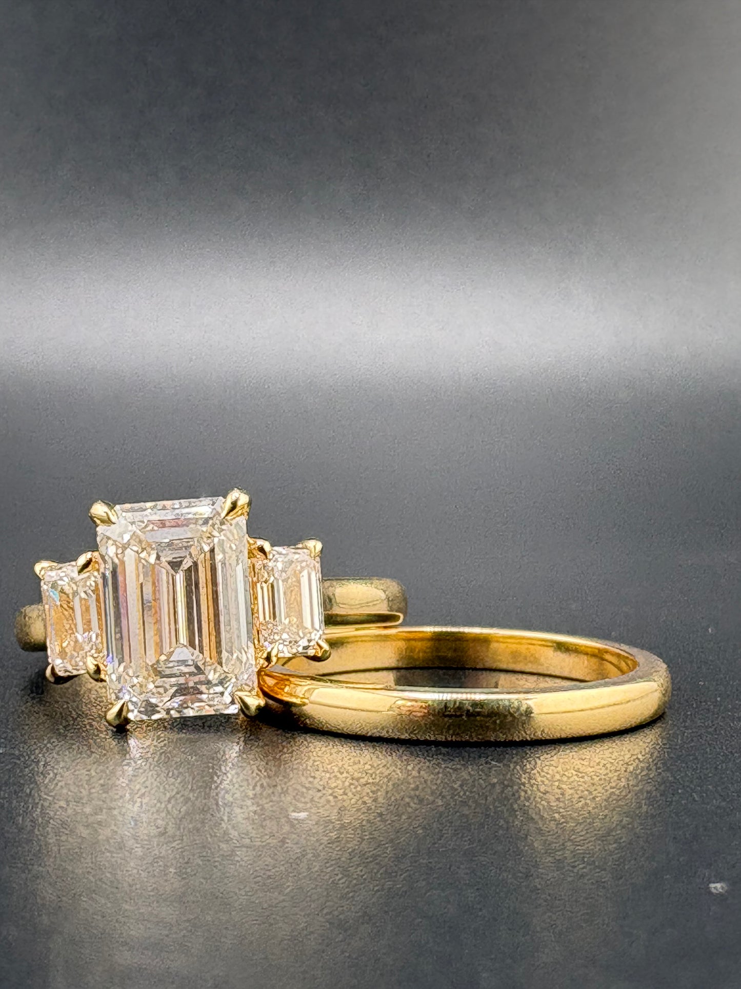 14K Solid Gold 2.04 CTW Emerald Cut Bridal Set – Size 5.75