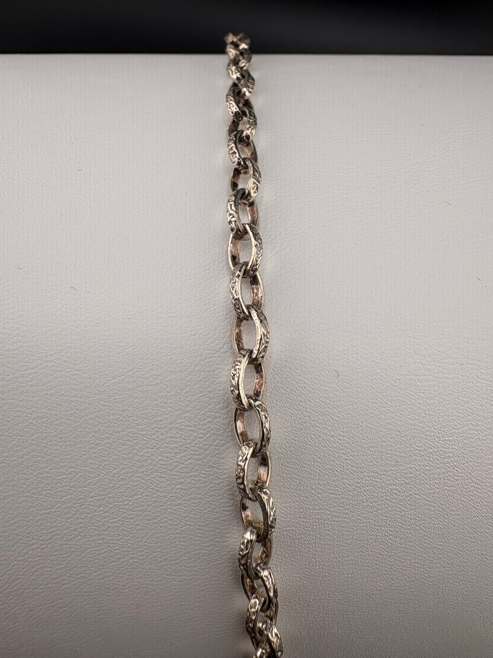 .925 Sterling Silver Anchor Link Bracelet – 4.95 MM / 8 in detail view
