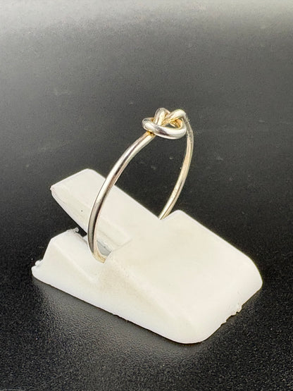 .925 Sterling Silver Knot Ring – 0.53g