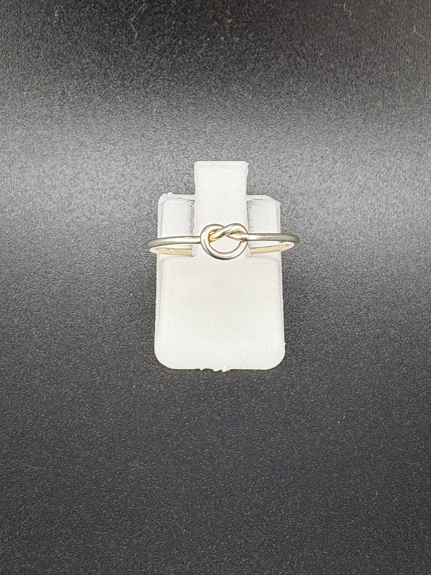 .925 Sterling Silver Knot Ring – 0.53g
