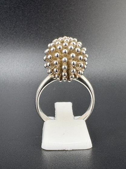 .925 Sterling Silver Firework Ball Ring – 9.67g – Size 8