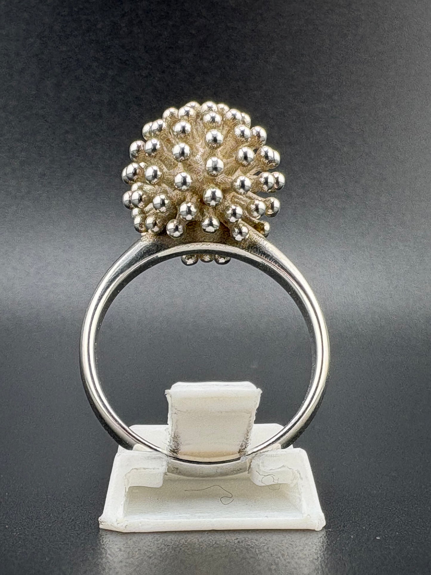 .925 Sterling Silver Firework Ball Ring – 9.67g – Size 8