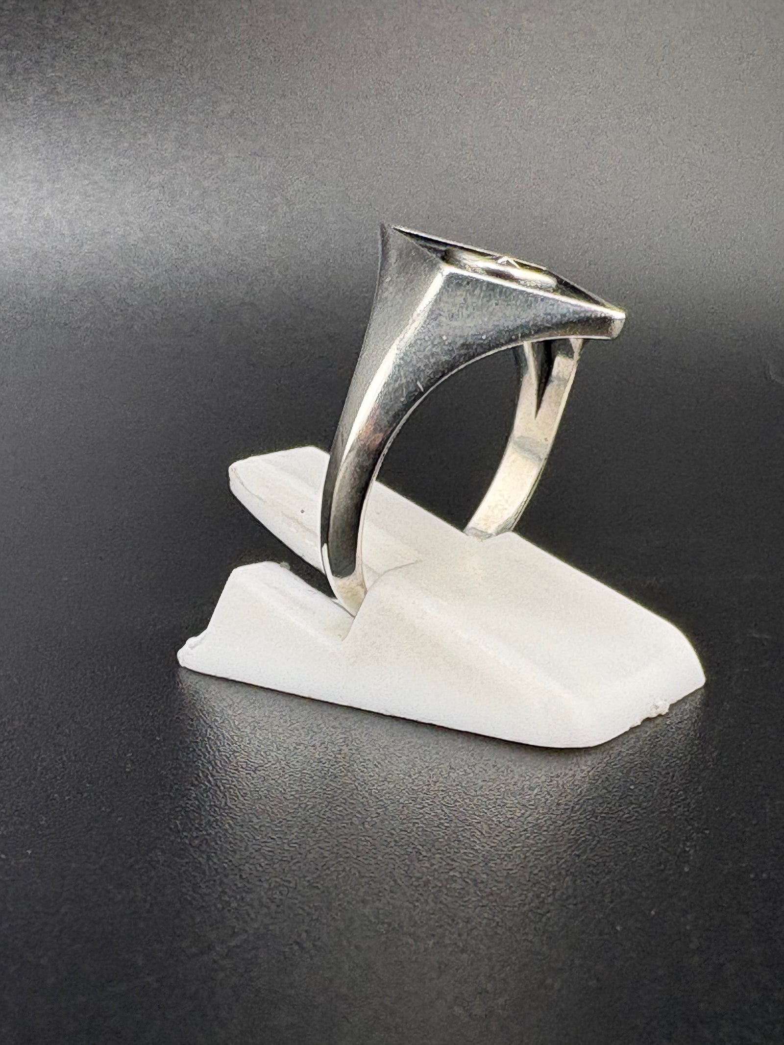 .925 Sterling Silver Celestial Moon & Star Ring – 2.29g – Size 6 detail view