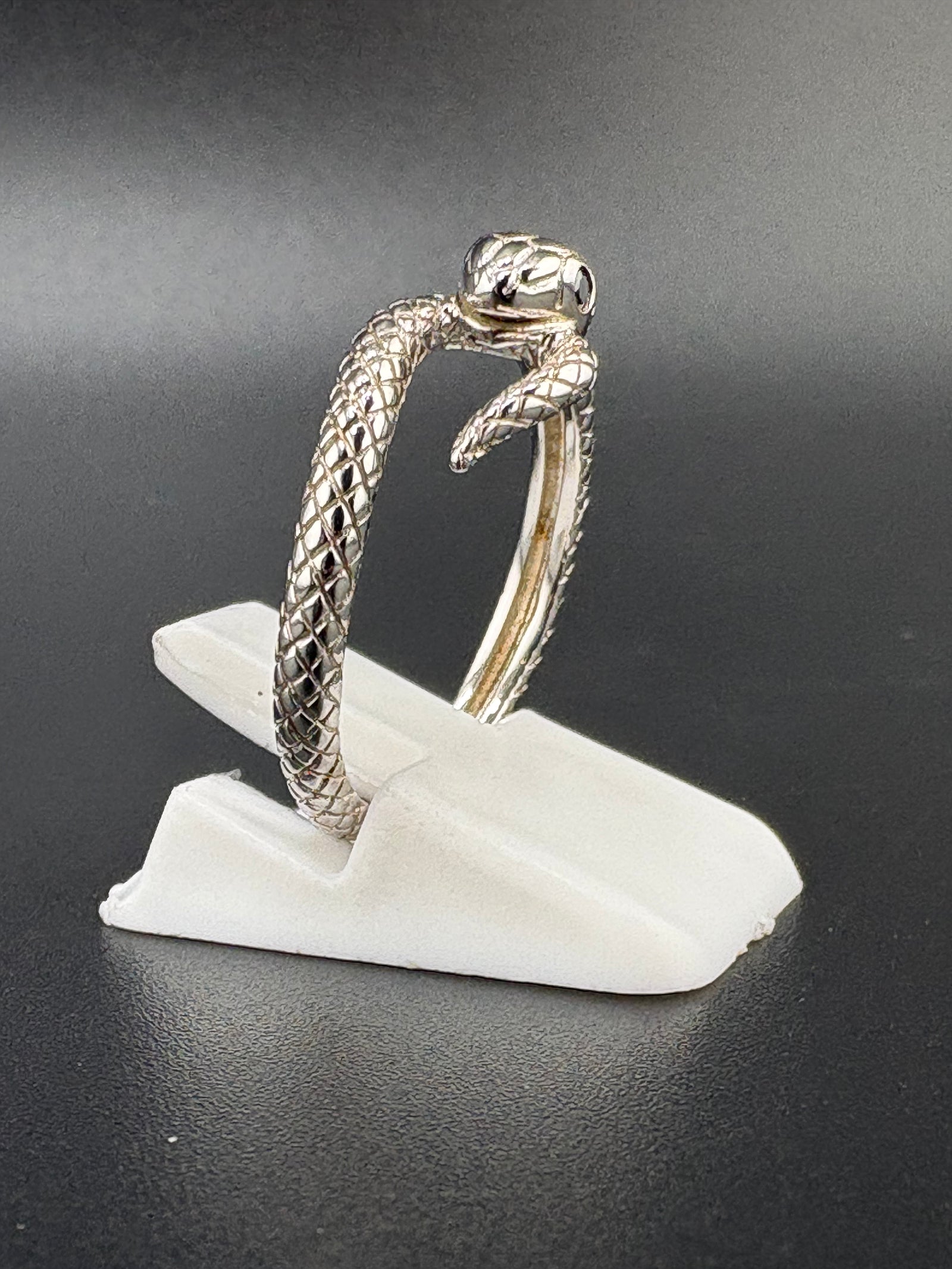 .925 Sterling Silver Snake Wrap Ring – 2.47g – Size 7 detail view