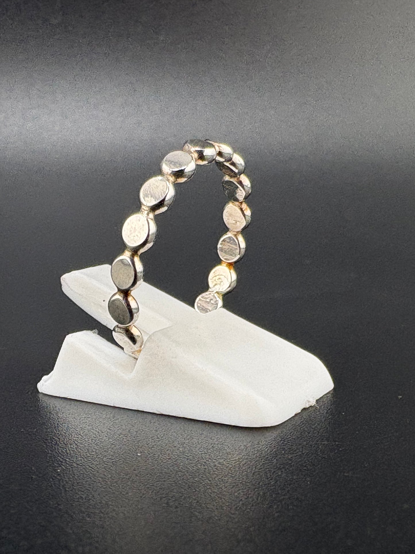 .925 Sterling Silver Dainty Circle Ring – 1.87g