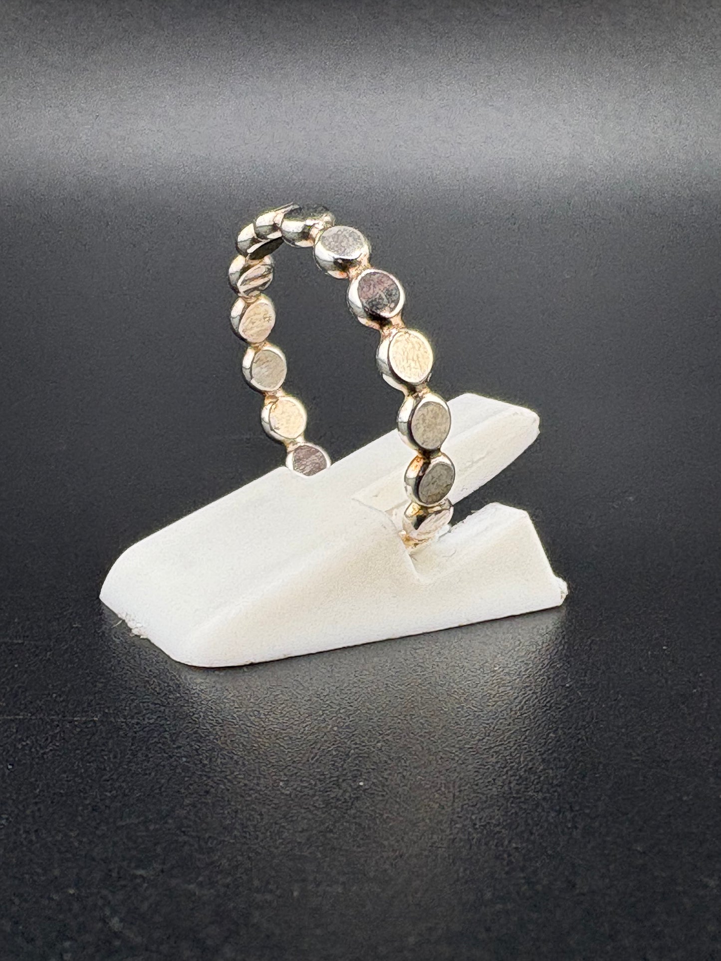 .925 Sterling Silver Dainty Circle Ring – 1.87g