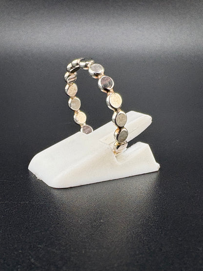 .925 Sterling Silver Dainty Circle Ring – 1.87g