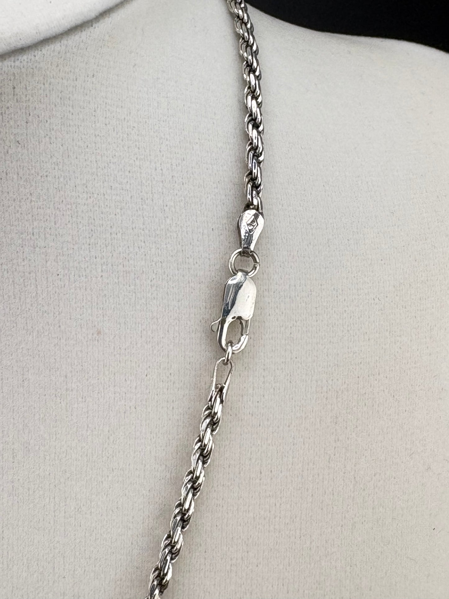 .925 Sterling Silver Classic Rope Chain Necklace – 2.7mm / 16"