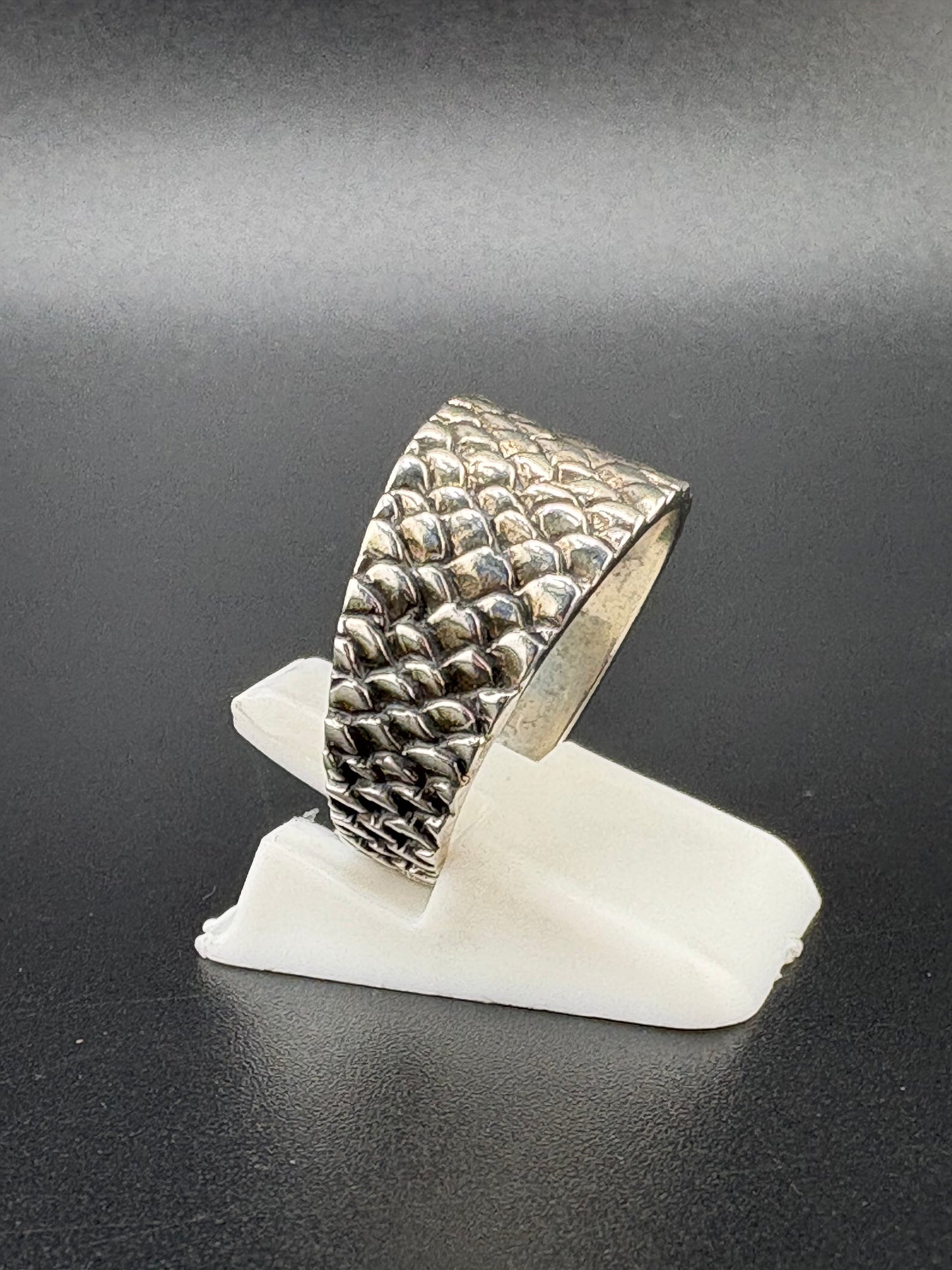 .925 Sterling Silver Dragon Scale Ring – 4.56g