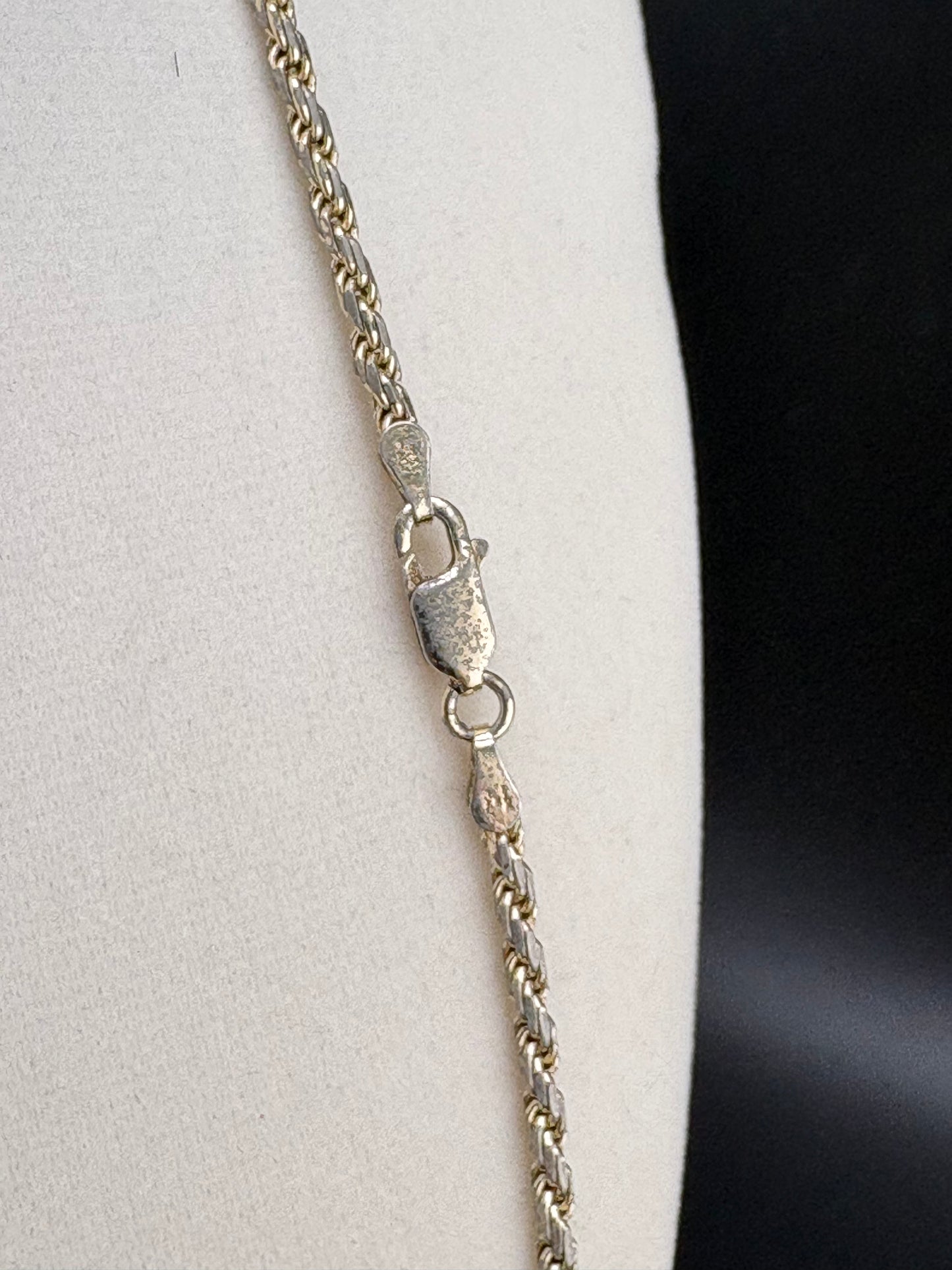 .925 Sterling Silver Classic Rope Chain Necklace – 2.45mm /24"