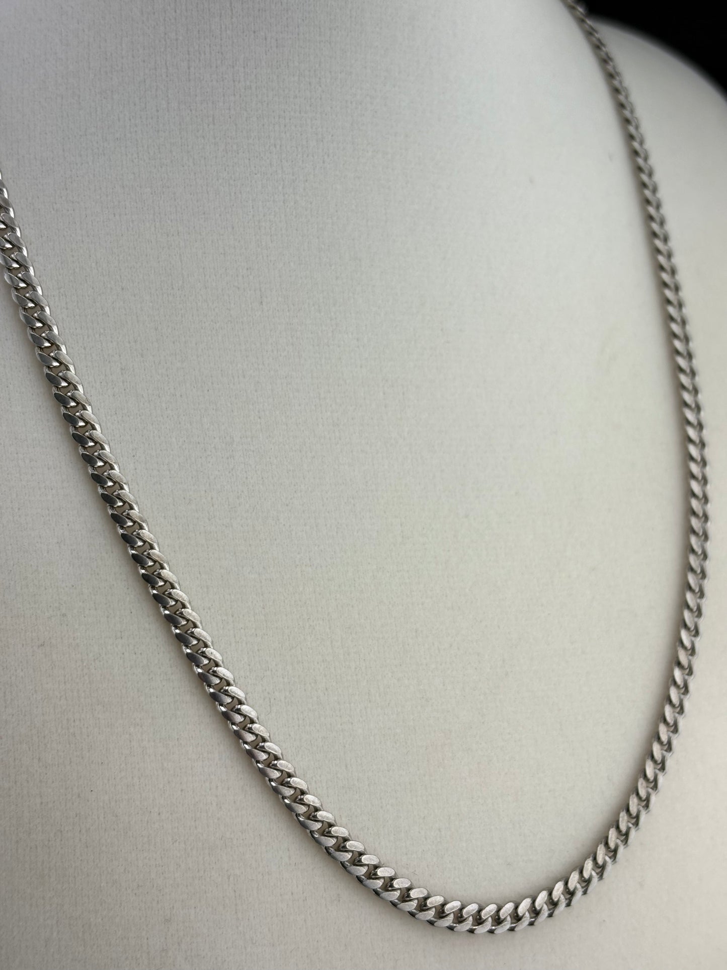 .925 Sterling Silver Cuban Link Necklace – 3.92mm / 18"
