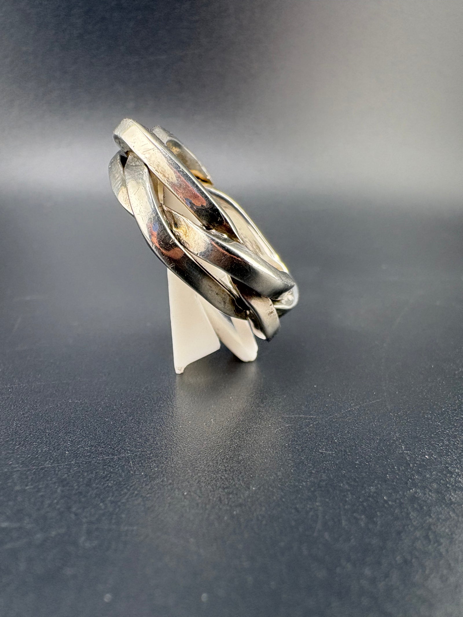.925 Sterling Silver Woven Ring – 15g – Size 10 detail view