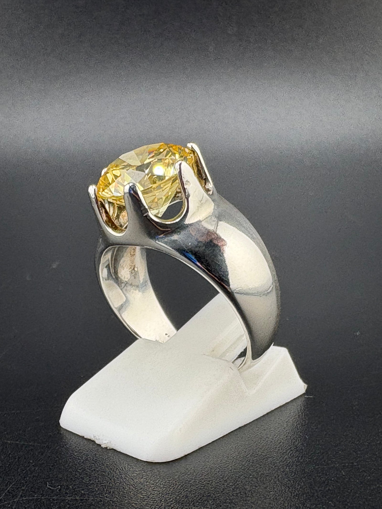 .925 Sterling Silver 4ct Canary Yellow CZ Ring – 6.48g – Size 7 alternate product view