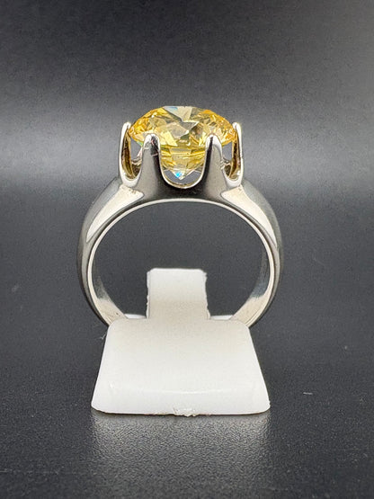 .925 Sterling Silver 4ct Canary Yellow CZ Ring – 6.48g – Size 7