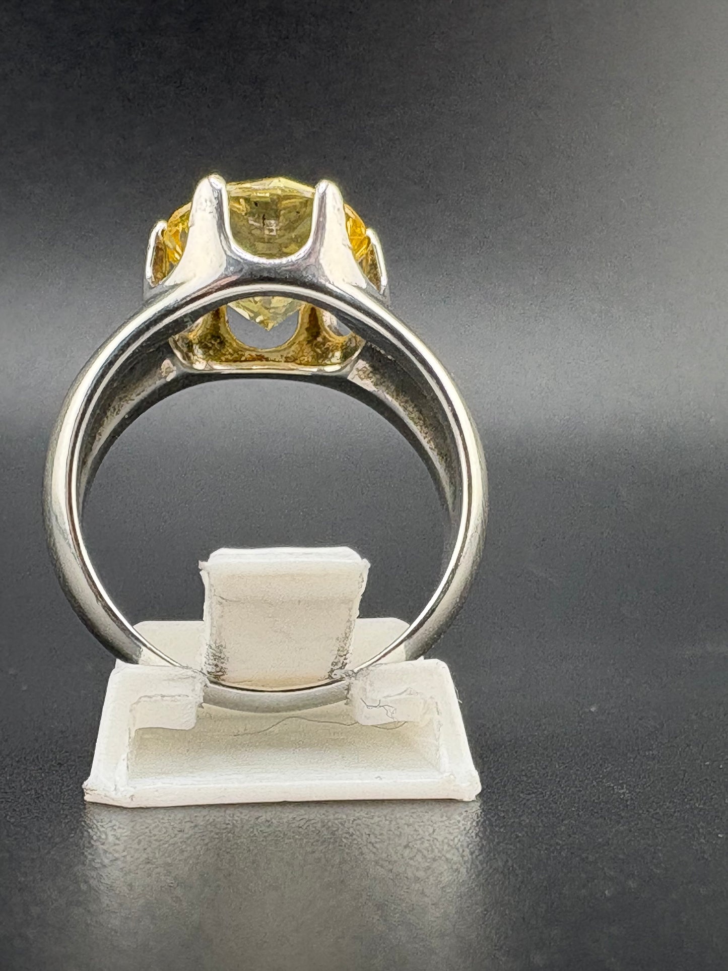 .925 Sterling Silver 4ct Canary Yellow CZ Ring – 6.48g – Size 7