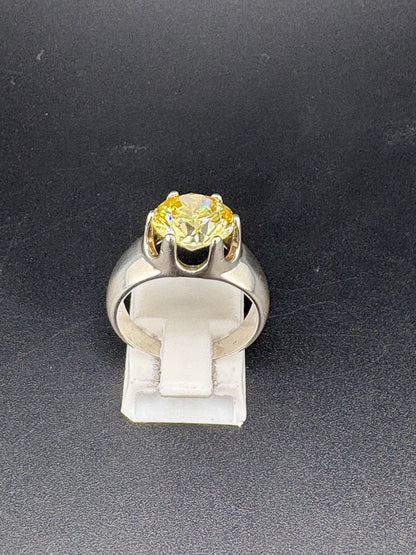 .925 Sterling Silver 4ct Canary Yellow CZ Ring – 6.48g – Size 7