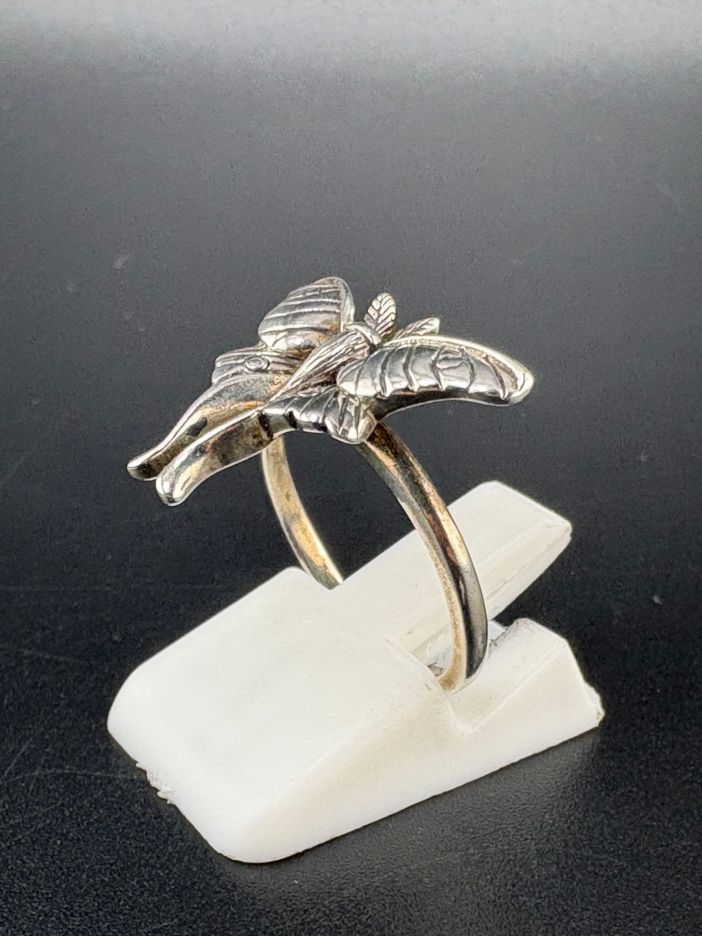 .925 Sterling Silver Moth Ring – 4.71g – Size 5