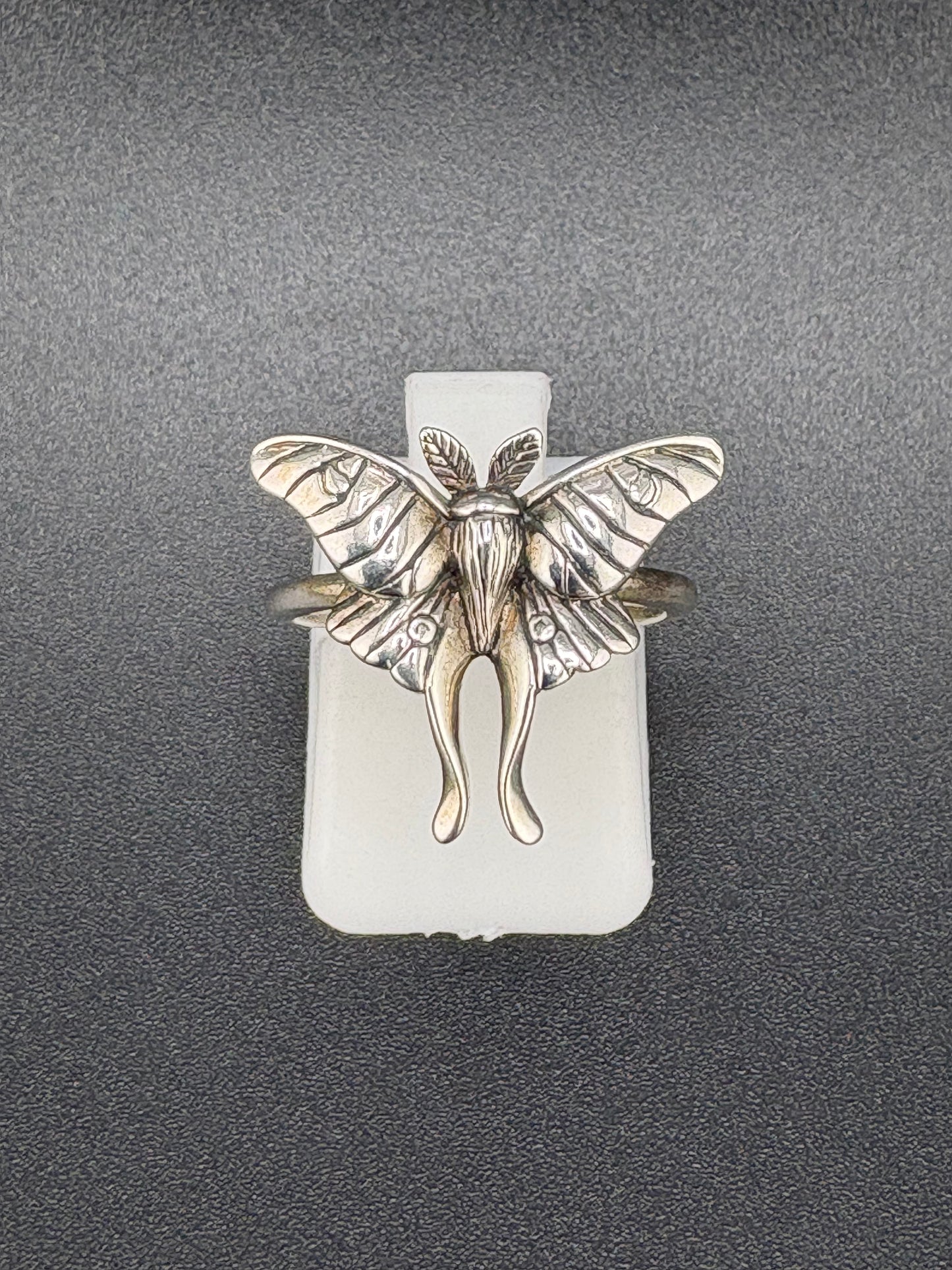.925 Sterling Silver Moth Ring – 4.71g – Size 5