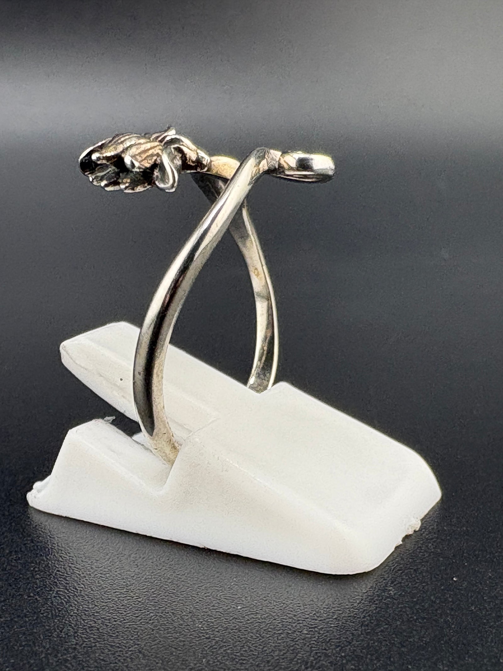.925 Sterling Silver Lotus Flower Ring – 3.21g – Size 7.5 Adjustable detail view