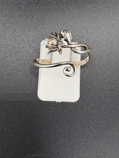 .925 Sterling Silver Lotus Flower Ring – 3.21g – Size 7.5 Adjustable