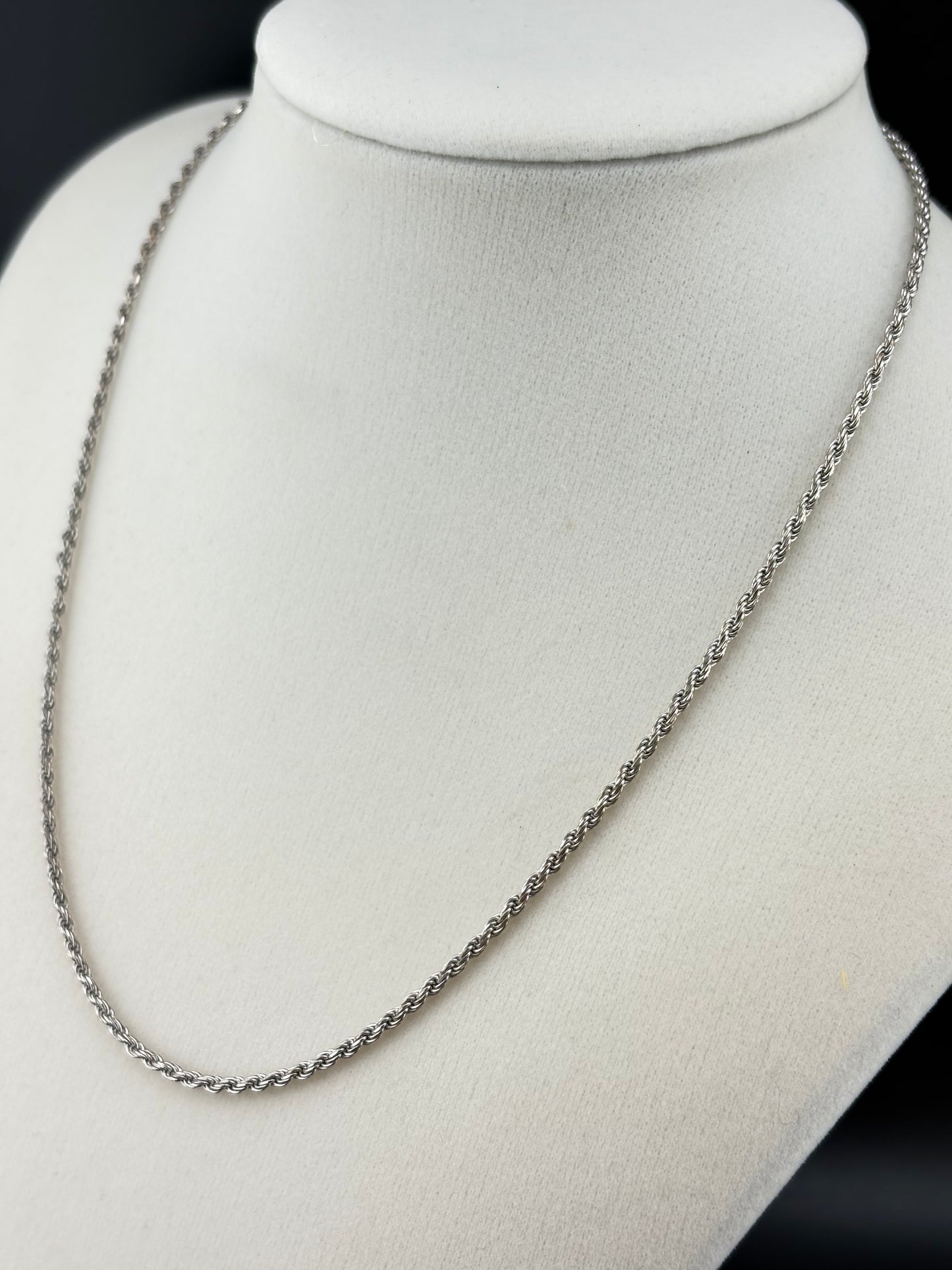 .925 Sterling Silver Rope Chain Necklace – 1.67mm / 16"