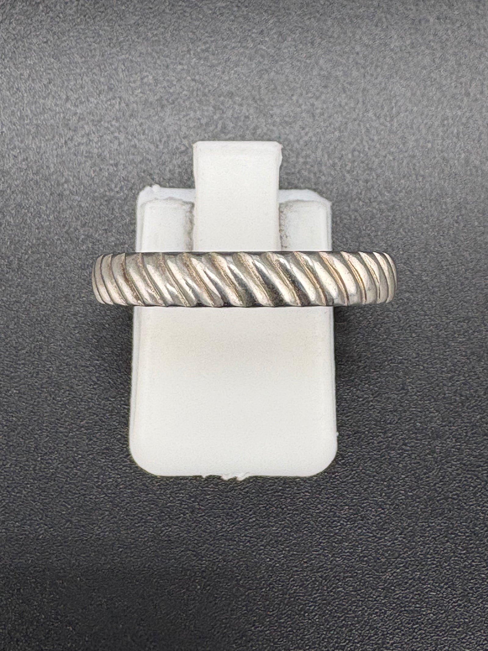 .925 Sterling Silver Textured Band Ring – 1.9g – Size 9 alternate product view