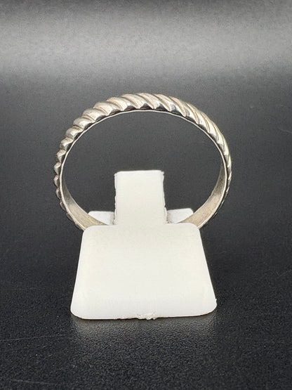 .925 Sterling Silver Textured Band Ring – 1.9g – Size 9