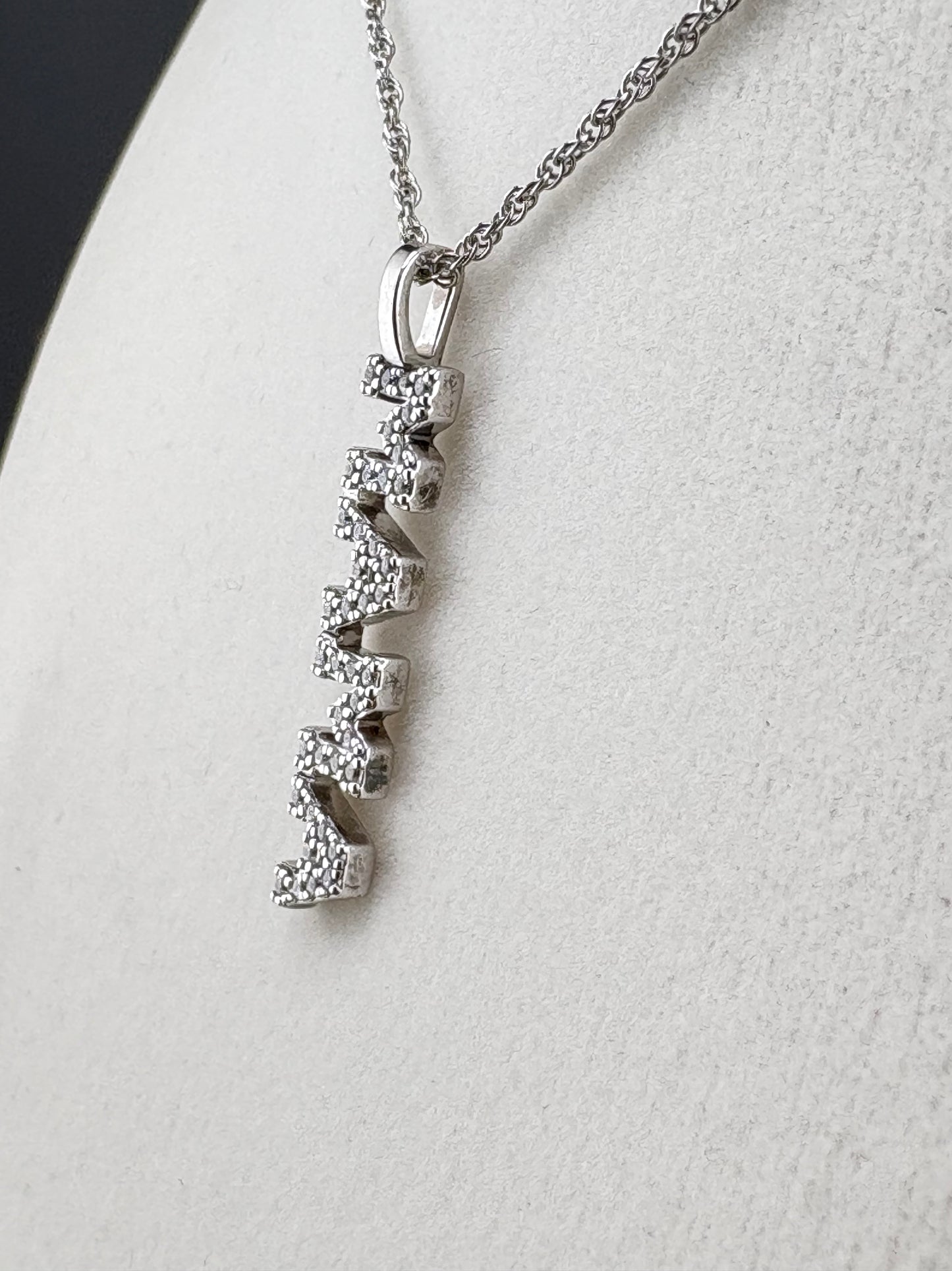 .925 Sterling Silver MAMA Pendant with CZ Stones – 5.2mm / 1"