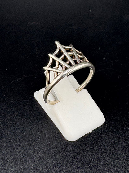 .925 Sterling Silver Spider Web Tiara Ring – 2.17g – Size 7.25