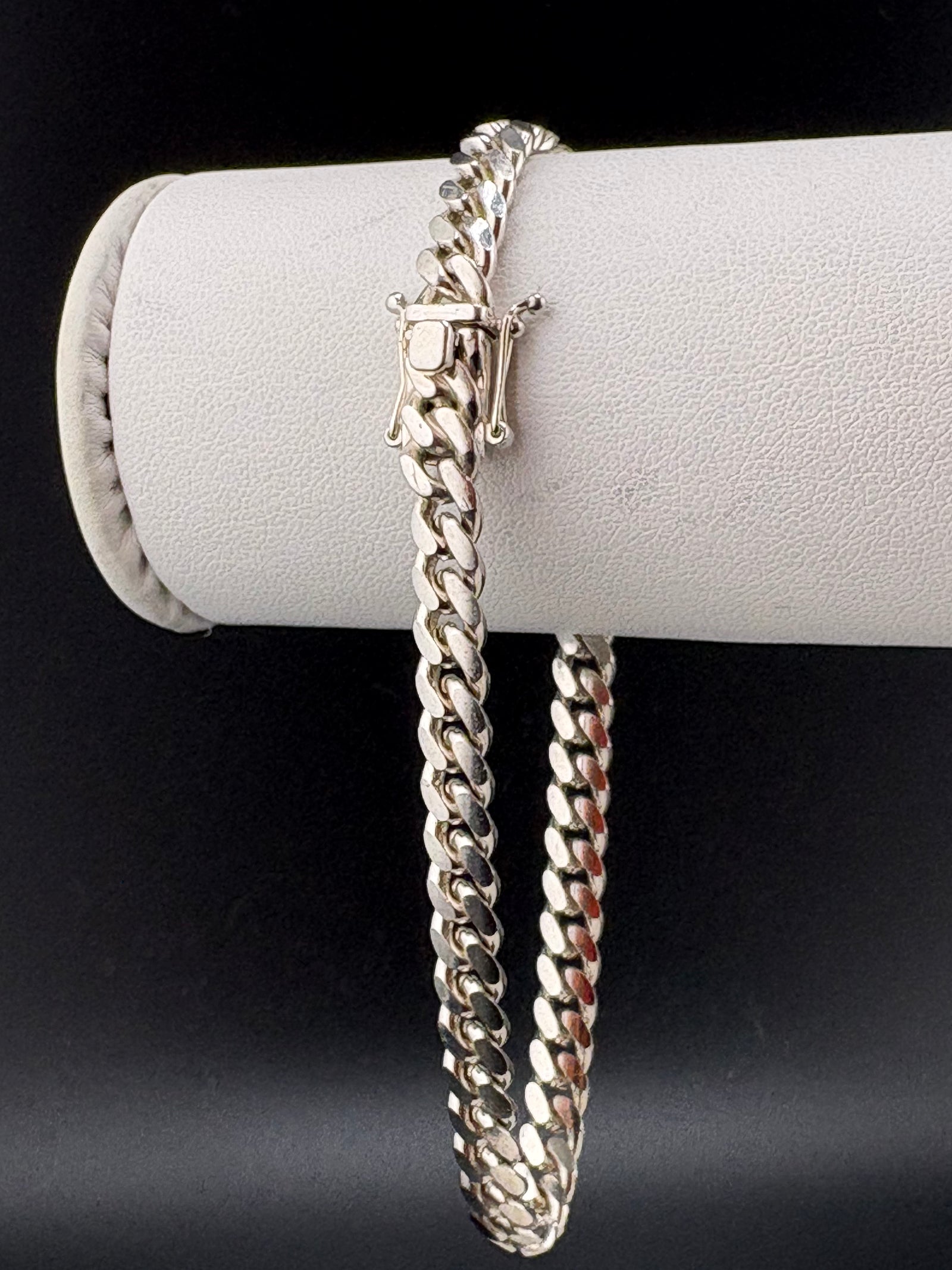 .925 Sterling Silver Cuban Link Bracelet – 6.04mm, / 9" alternate product view