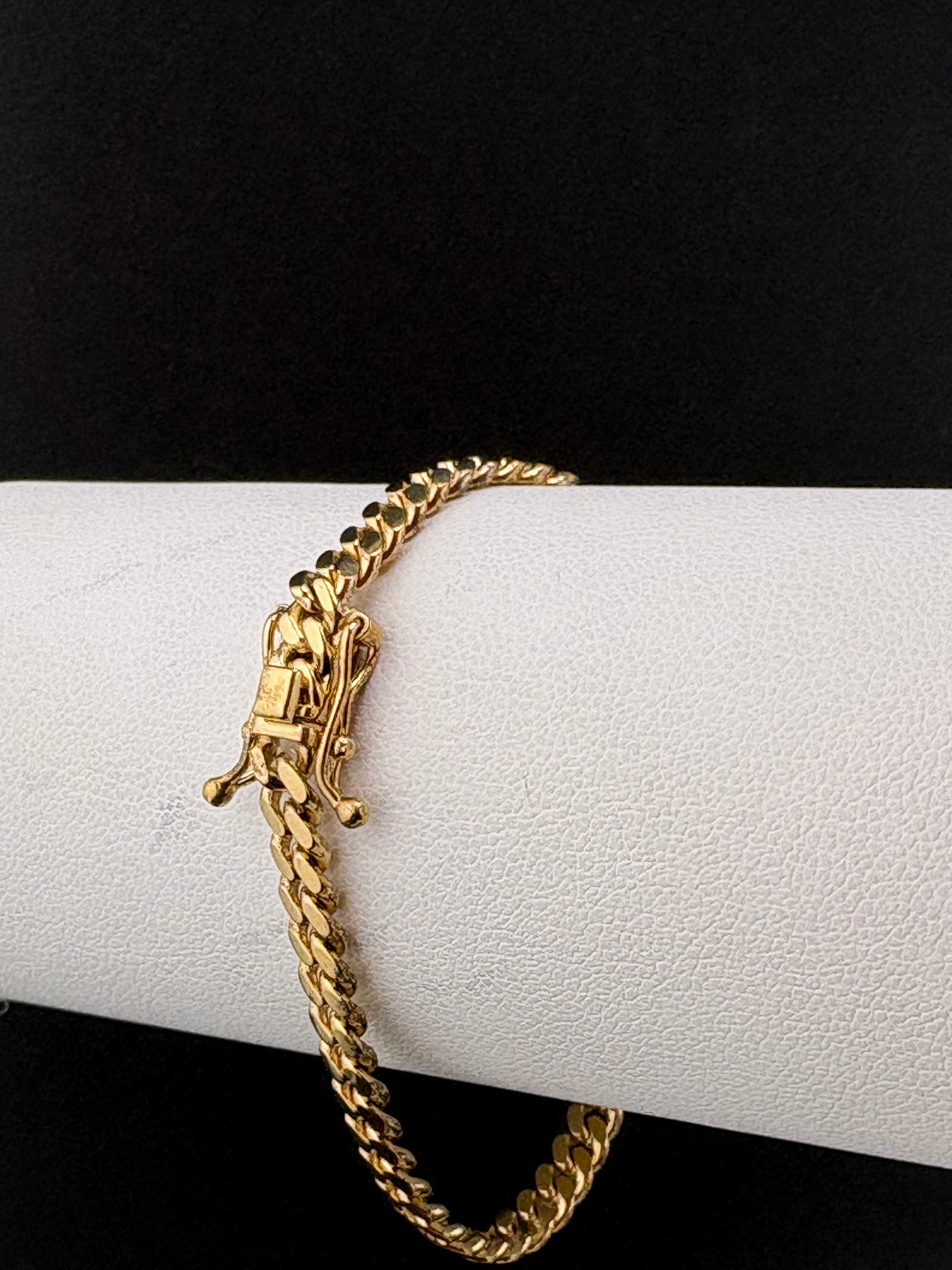 .925 Gold Bonded Cuban Link Bracelet – 7.54g - 4.07mm / 6" alternate product view
