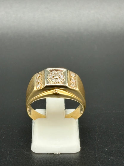 10K Gold Diamond Ring – 1 CTW - 4.6g / Size 8