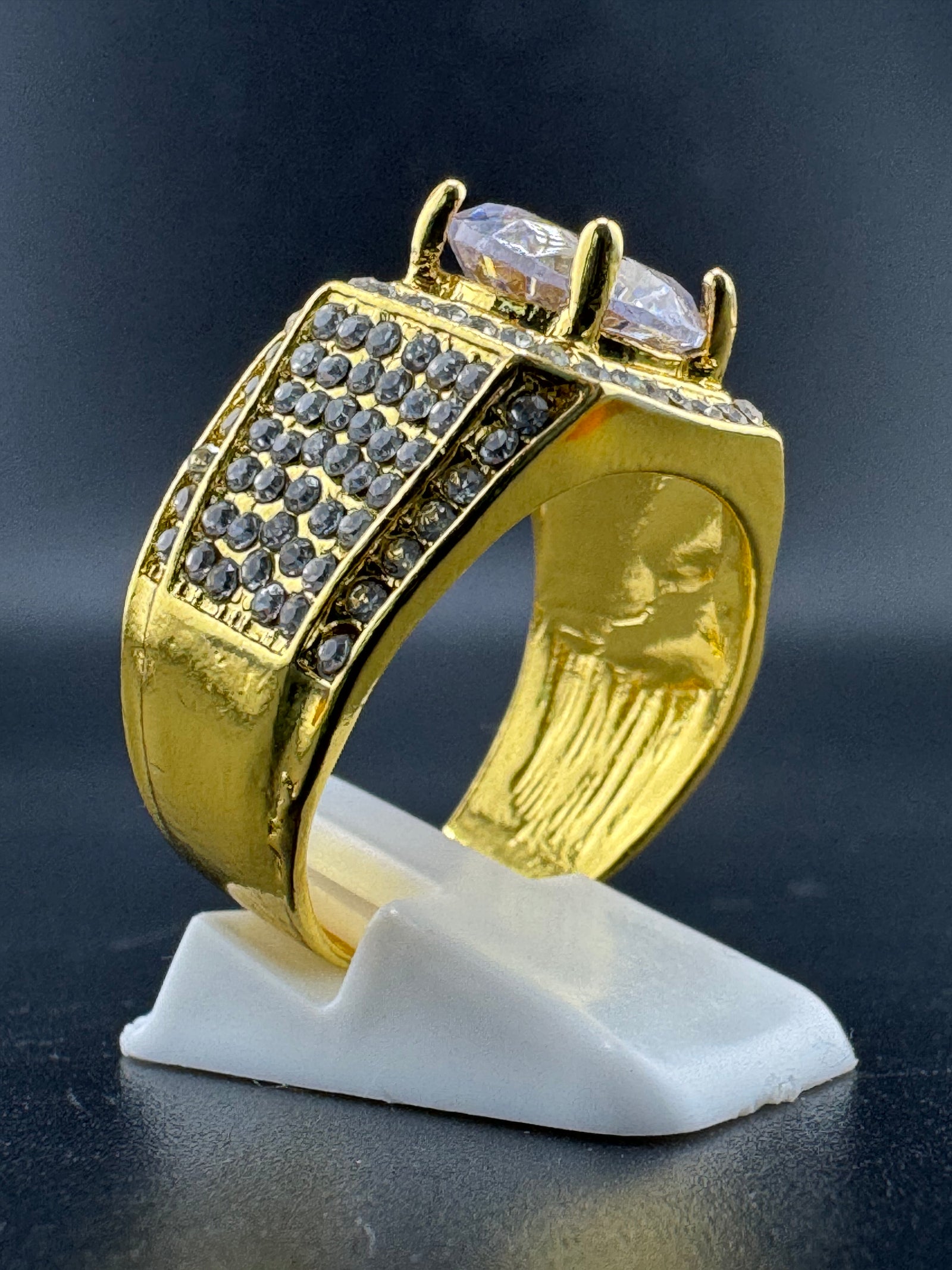 Gold Plated Stainless Steel CZ Diamond Ring – 3.5 Carat Center Stone, Size 11.25 detail view