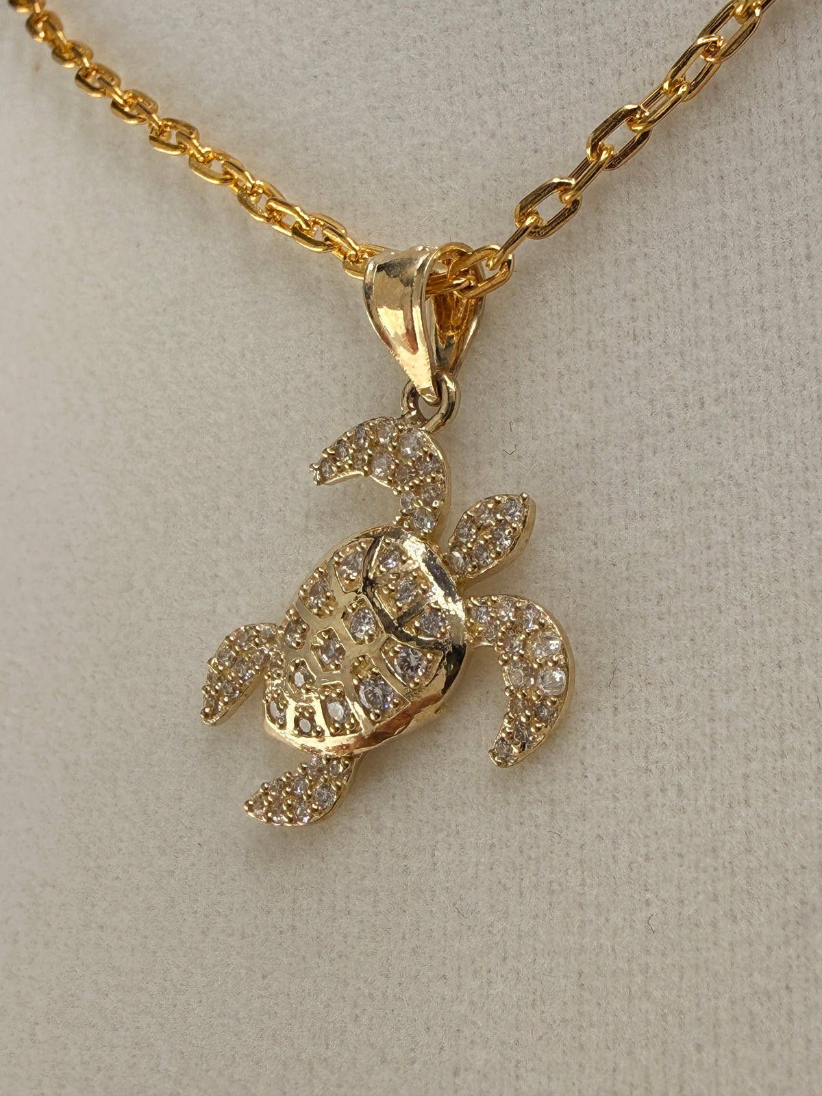 14K Gold CZ Diamond Turtle Pendant